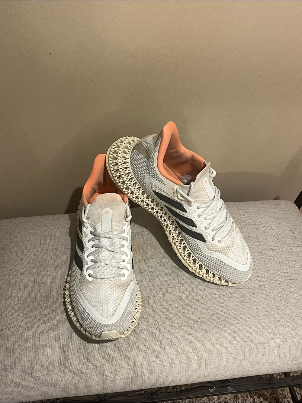 adidas 4DFWD2 Cloud White Bliss Orange Running Shoe, EU size 42.5